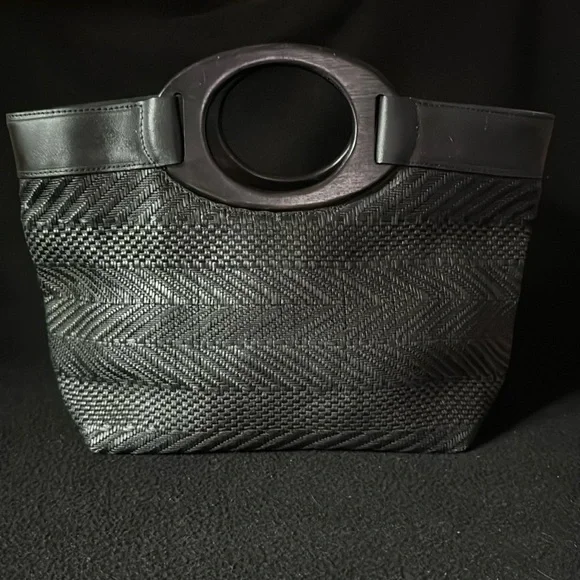 Black woven Fossil purse - Picture 1 of 5